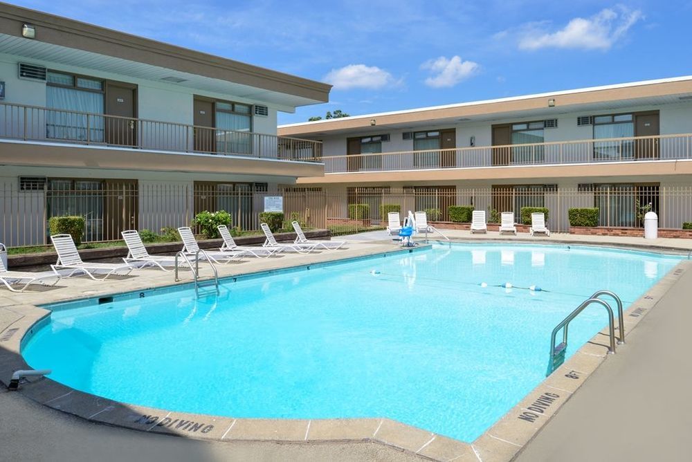 Days Inn Lexington Park Fasiliteter bilde