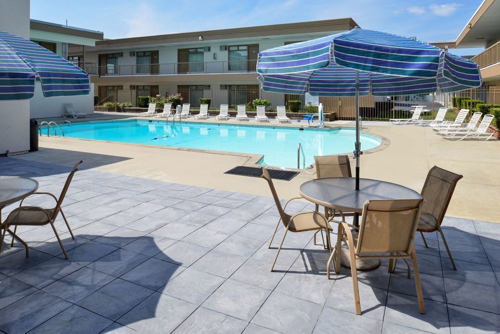 Days Inn Lexington Park Fasiliteter bilde