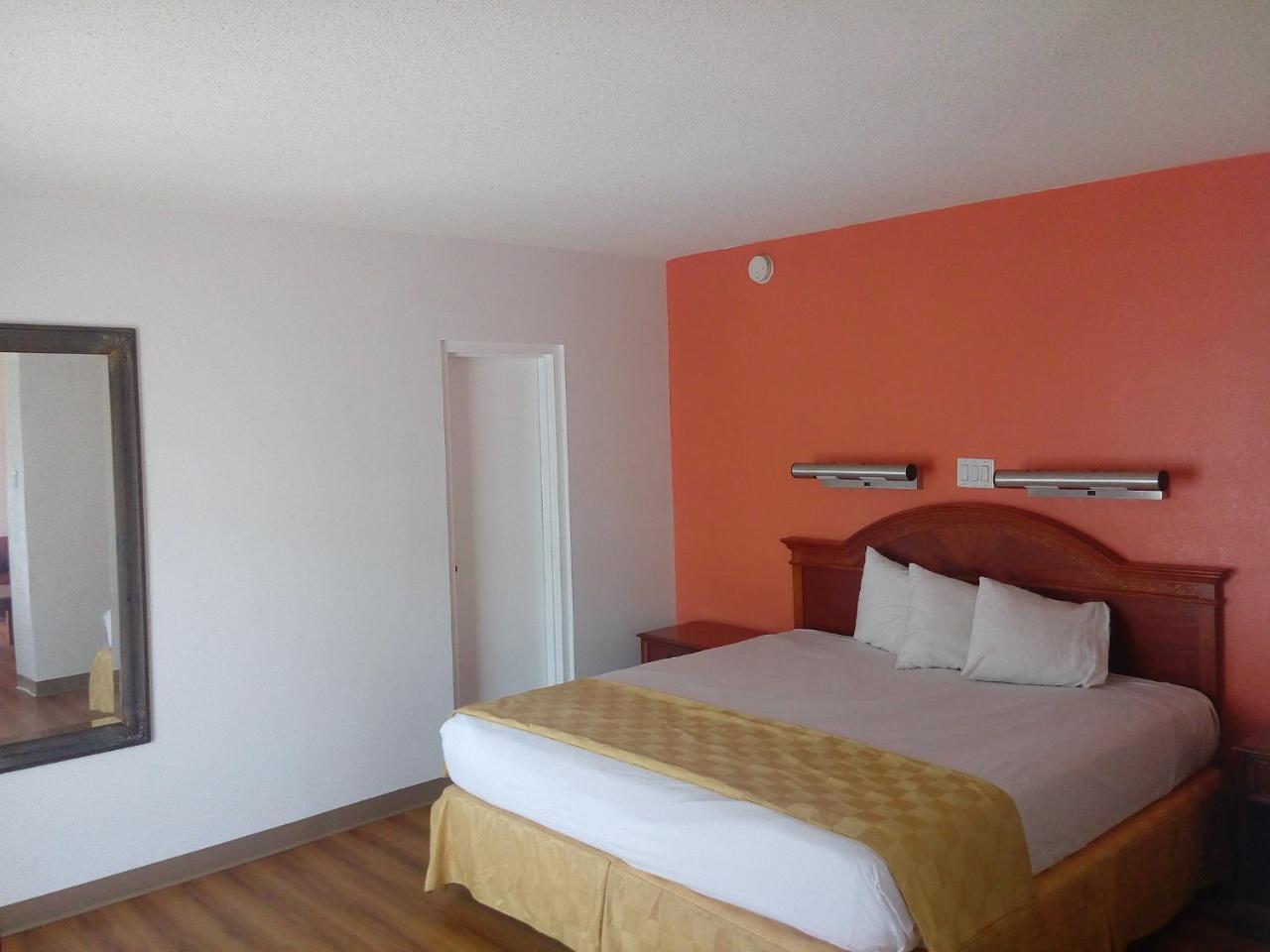 Days Inn Lexington Park Eksteriør bilde